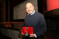 Giovanni Campus con il Premio Miglior Trailer Europa per La Teoria del Tutto Ph. Jessica Hauff