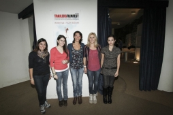 TFF_30.09.2015_Auditorium dei Benedettini Il Direttore Artistico Stefania Bianchi con le stagiste del Trailers FilmFest 2015_phJessicaHauf_012_1
